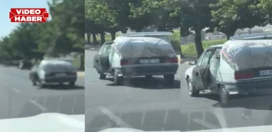 Şanlıurfa’da trafikte şaşırtan görüntü! Otomobile bu kadar yük sığdırdı