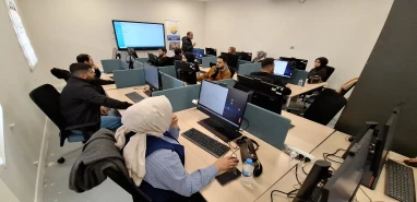 Şanlıurfa'da gençlerin iş hayatına atılması için kurs açıldı