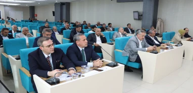 Büyükşehir Meclisinde Akçakale sınır kapısı tartışması! “Antep’te güvenli, Urfa’da mı değil?”