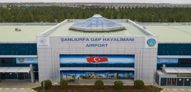 Şanlıurfa’ya gelen uçak iniş yapamadan Ankara’ya geri döndü