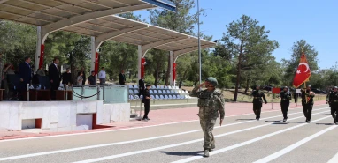 Şanlıurfa’da komuta değişikliği: Görevini törenle devretti