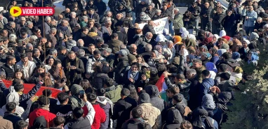 Rojava’da yaşanan çatışmalar nedeniyle Şanlıurfa’da yürüyüş düzenlendi