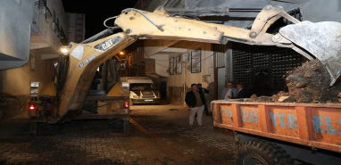 Şanlıurfa uyurken değişiyor: Geceden sabaha pırıl pırıl sokaklar