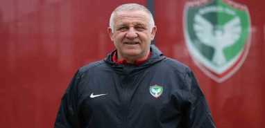 Şanlıurfaspor’un eski hocası Amedspor’la zirveye koşuyor!