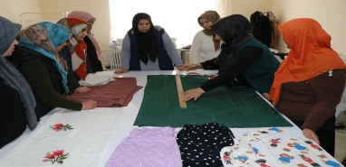Şanlıurfa’da bu kurslara giden kadınlar iş sahibi oluyor!