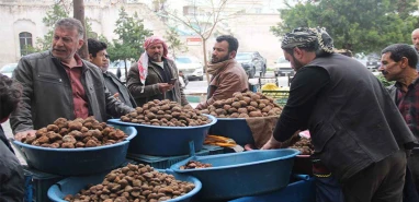 Şanlıurfa'da gücünü şimşekten almak isteyen parasına bakmayıp yiyor