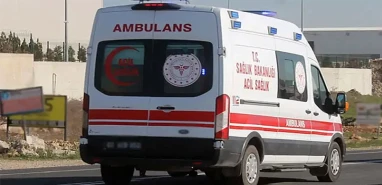 Şanlıurfa’da korkutan kaza: İş makinesi devrildi! Yaralı var