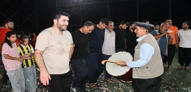 Şanlıurfa’da şampiyon mahalle belli oldu! Halaylarla kutladılar…