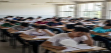 Şanlıurfa’da sınav değil sıcak terletti! "Sınav değil, resmen işkence!"