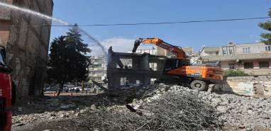 Şanlıurfa’da son bina da yıkıldı! 2 mahalle birleşiyor
