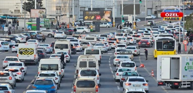 Şanlıurfa’da yollar iflasın eşiğinde: Sadece bir ayda yüzlerce araç