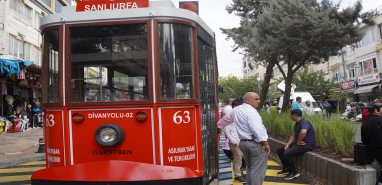 Şanlıurfa’daki tramvay sosyal medyada olay oldu!