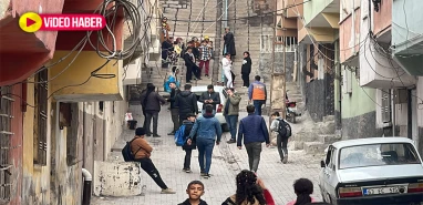 Şanlıurfa’da otomobil gasp etti! Polise ateş açtı