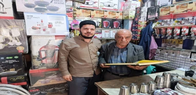 Şanlıurfalı esnafın Kur’an sevdası: Yaşına rağmen başardı