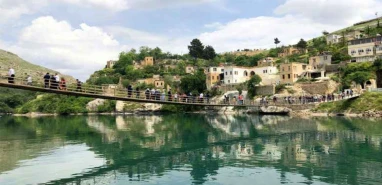 Şanlıurfa’nın saklı cennetine ‘Dişli’ eleştiri: Halfeti artık üvey evlat mı?