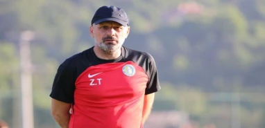 Şanlıurfaspor teknik direktör değişimine hızlı başladı