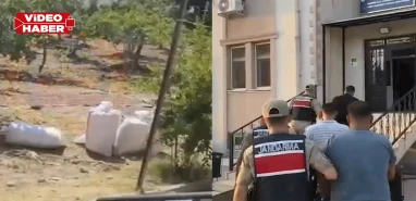 Şanlıurfa’da pes dedirten hırsızlık! Evin bahçesinden 1 tondan fazla fıstık çaldılar