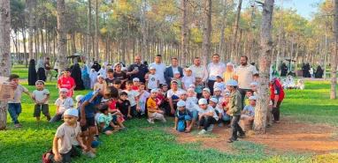 Şanlıurfa’da minik adımlar namaza, dualar Gazze’ye