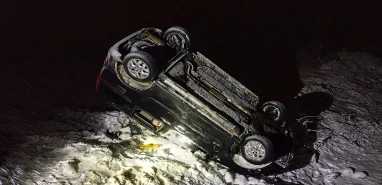 Şanlıurfa’nın yanı başında araç şarampole uçtu! Yaralılar var