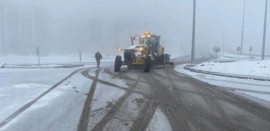 Şanlıurfa’da kar yağışına karşı ulaşım seferberliği
