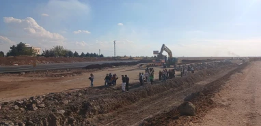 Siverek’te üniversite öğrencileri okul yolunda çile çekiyor!