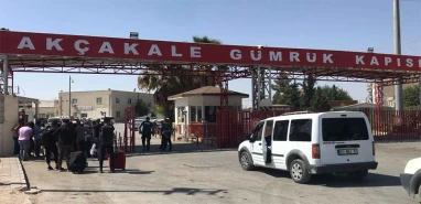 Suriye’ye giriş ücretli oldu: Türkler artık vize alacak