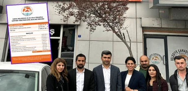 Eş başkanlar borç listesini pankarta yazdırdı! İşte Suruç Belediyesinin borcu...