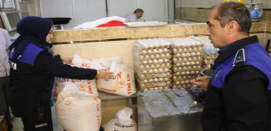 Haliliye’de kuralsız tatlıcılara ceza yağdı! Etiketsiz 21 ürüne el konuldu