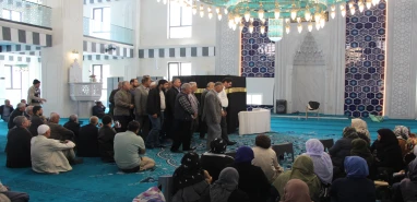 Şanlıurfa’da hacı adayları tavaf heyecanı yaşadı!