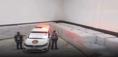 Dijital takip ele verdi: Gaziantep-Şanlıurfa otoyolunda 15 milyonluk kaçak içki operasyonu