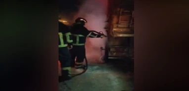 Urfa’da seyir halindeki tırda yangın çıktı