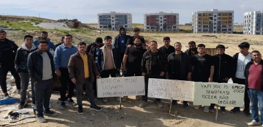 Şanlıurfa’da TOKİ şantiyesinde çalışan işçiler eylem yaptı!