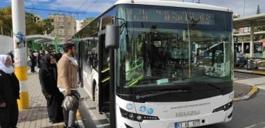 Resmi Gazete’de yayımlandı:   Toplu taşıma artık onlara da ücretsiz
