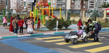Urfa’da geleciğin sürücülerine uygulamalı dersler