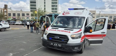 Şanlıurfa'nın göbeğinde otobüs yayaya çarptı!