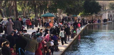 Bakın hem de nerede?  Turist çekmek için Balıklıgöl’ün ikizini yapıyorlar