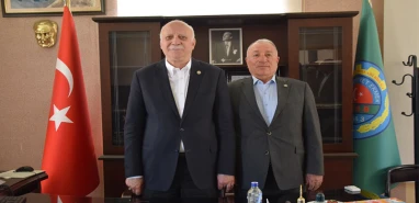 TZOB Genel Başkanı Bayraktar: Viranşehir’deki üreticilerimizin de yanında olmaya devam edeceğiz