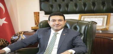Başkan Özyavuz: 11 Nisan Urfa'mın 'Şanlı' ismini hak ettiği kahramanca mücadelesinin zafer günüdür