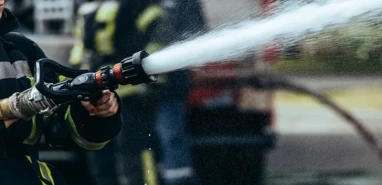 Urfa’da ocakta unutulan yemek yangın çıkardı