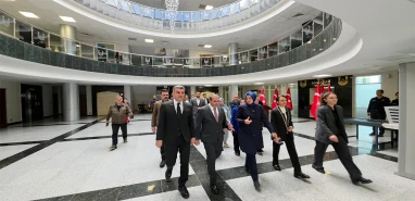 Fatma Betül Sayan Kaya’nın Şanlıurfa temasları başladı: İlk durak Valilik