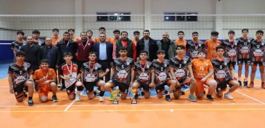 Voleybol takımı Türkiye finallerinde Şanlıurfa’yı temsil edecek