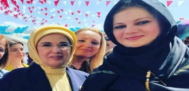 Mahalle ikiye bölündü... Şanlıurfa'da belediye başkanının eşi muhtar oldu!
