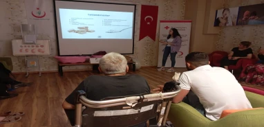 Urfa’da diyabet hastalarına kılavuzluk eden okul