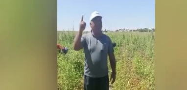 Şanlıurfa'da çiftçi Tarım Bakanı'na isyan etti!