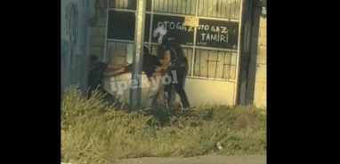 VİDEO HABER | Viranşehir'de polisin gence darp iddiasında yeni görüntüler ortaya çıktı!