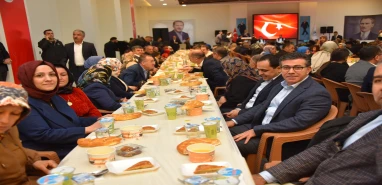 Başkan Bucak anlamlı buluşmaya katıldı... "Büyük onur"