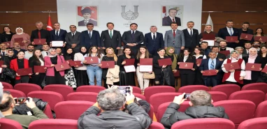 Başarılı öğrenci ve öğretmenler BİGEP ile ödüllendirildi... Tören düzenlendi
