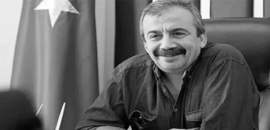 Sırrı Süreyya Önder hayatını kaybetti