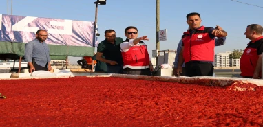 Urfa kırmızıya büründü, Kaymakam bizzat denetledi...