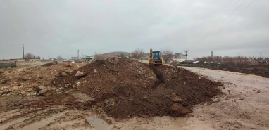 Şanlıurfa'da çamurlu yolların ötesinde merak uyandıran yeni yatırım... ASELSAN ekipleri geldi